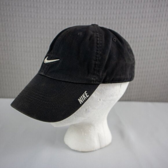 Nike Sunfaded Stained Strapback Hat - Picture 2 of 8